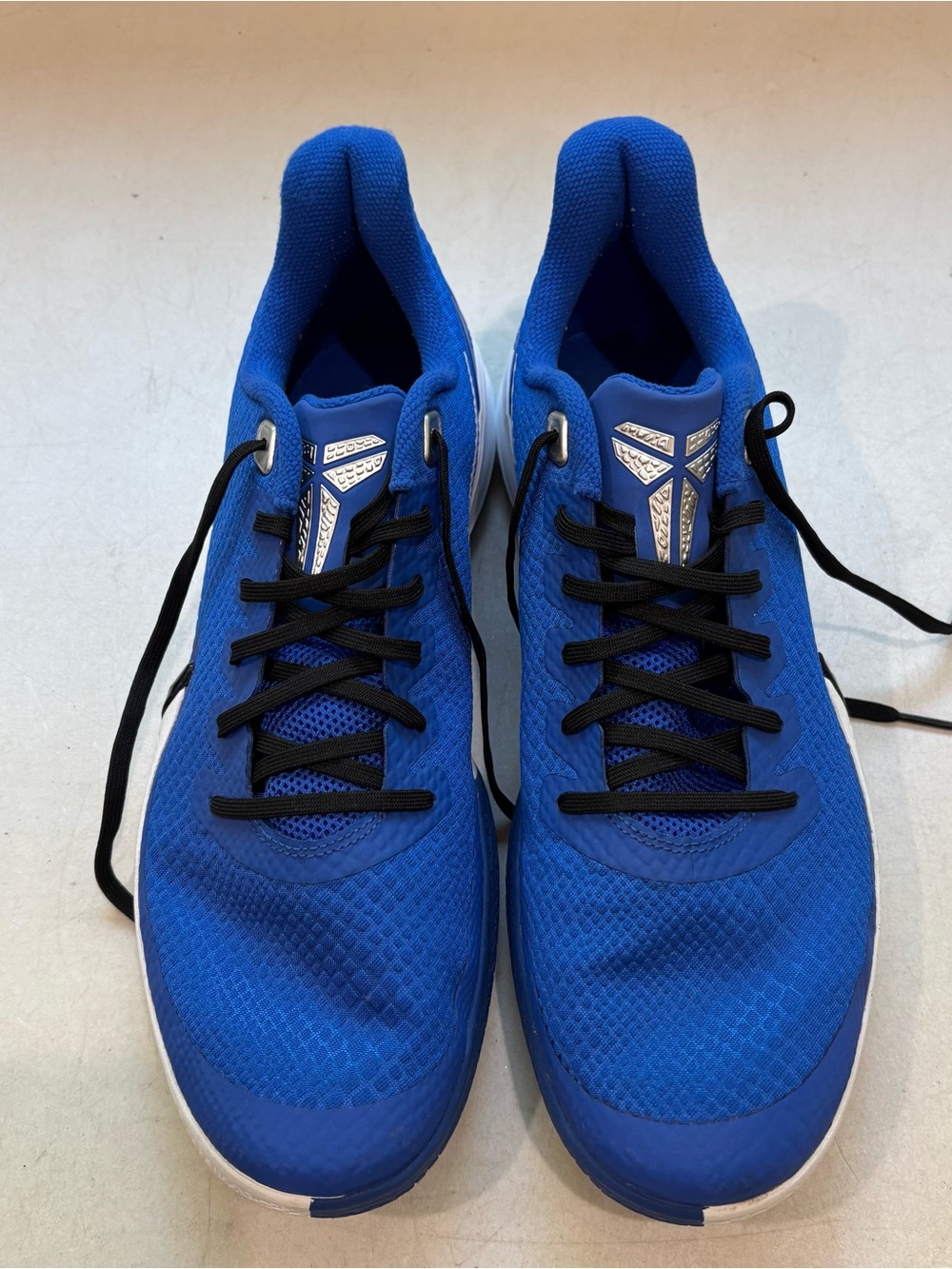 Nike Men's Blue Athletic Sneakers